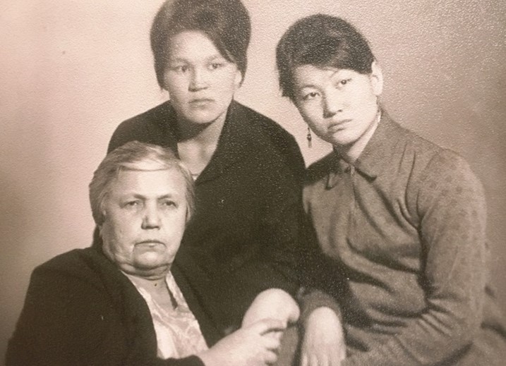 Фотография школы.